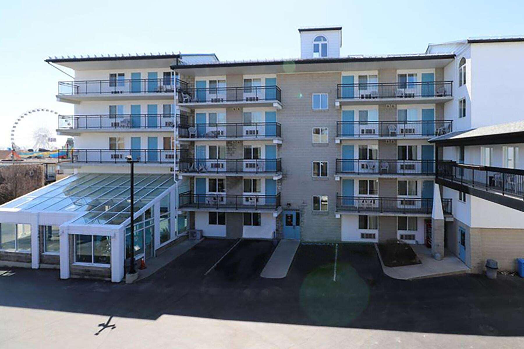 Super 8 By Wyndham Niagara Falls By The Falls Zewnętrze zdjęcie