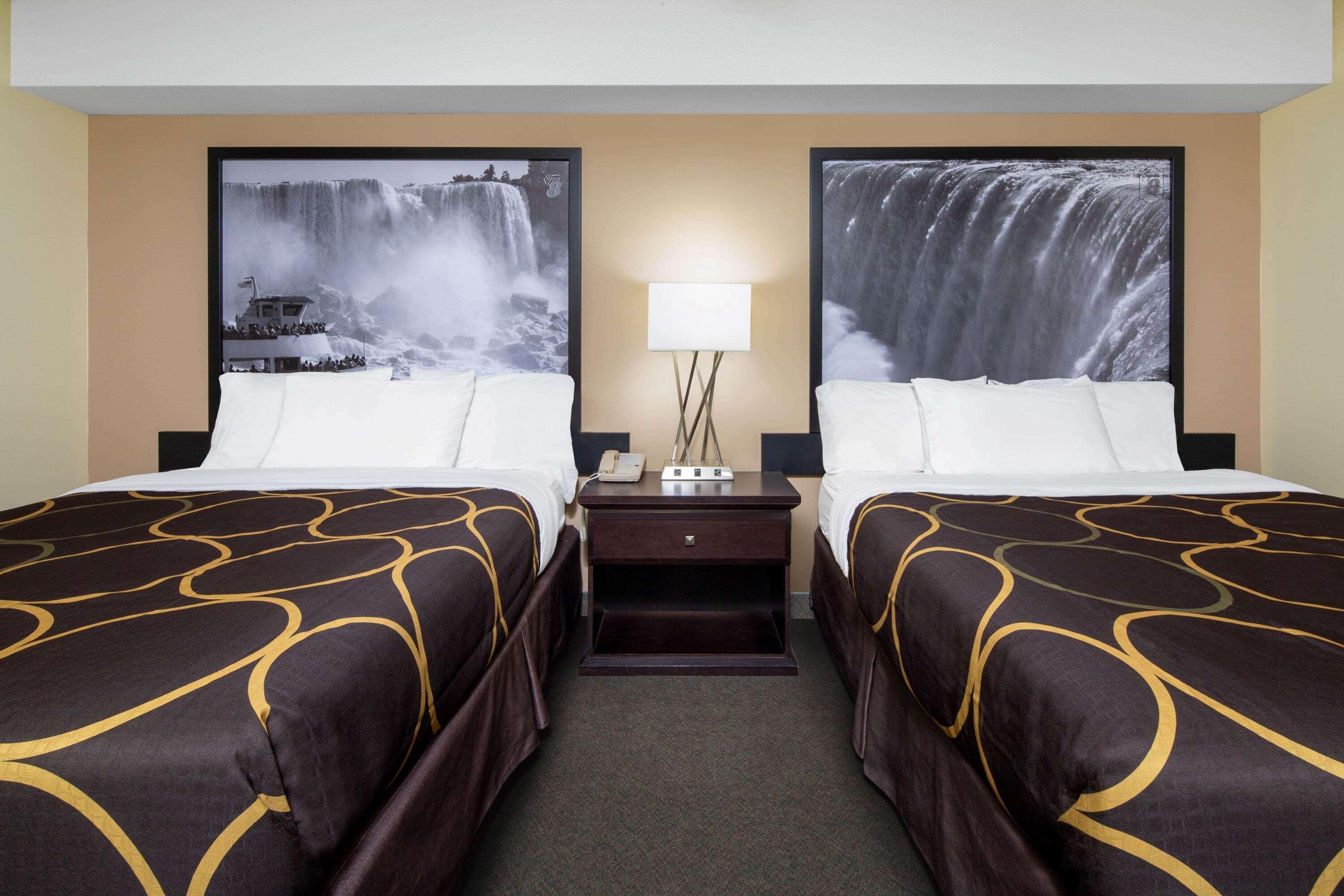Super 8 By Wyndham Niagara Falls By The Falls Zewnętrze zdjęcie