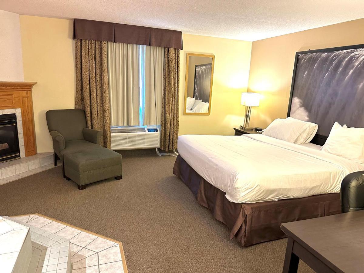 Super 8 By Wyndham Niagara Falls By The Falls Zewnętrze zdjęcie