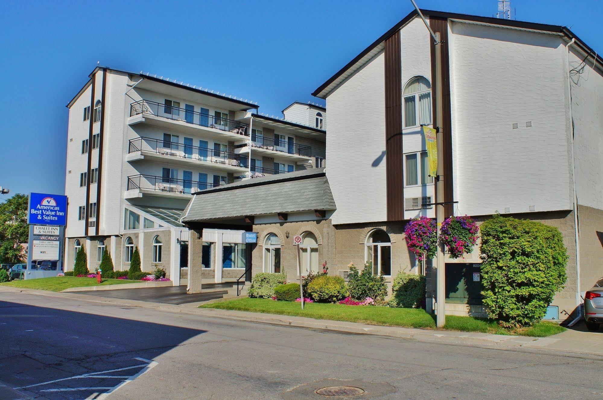 Super 8 By Wyndham Niagara Falls By The Falls Zewnętrze zdjęcie